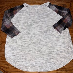 Maurice’s Quarter Sleeve Shirt